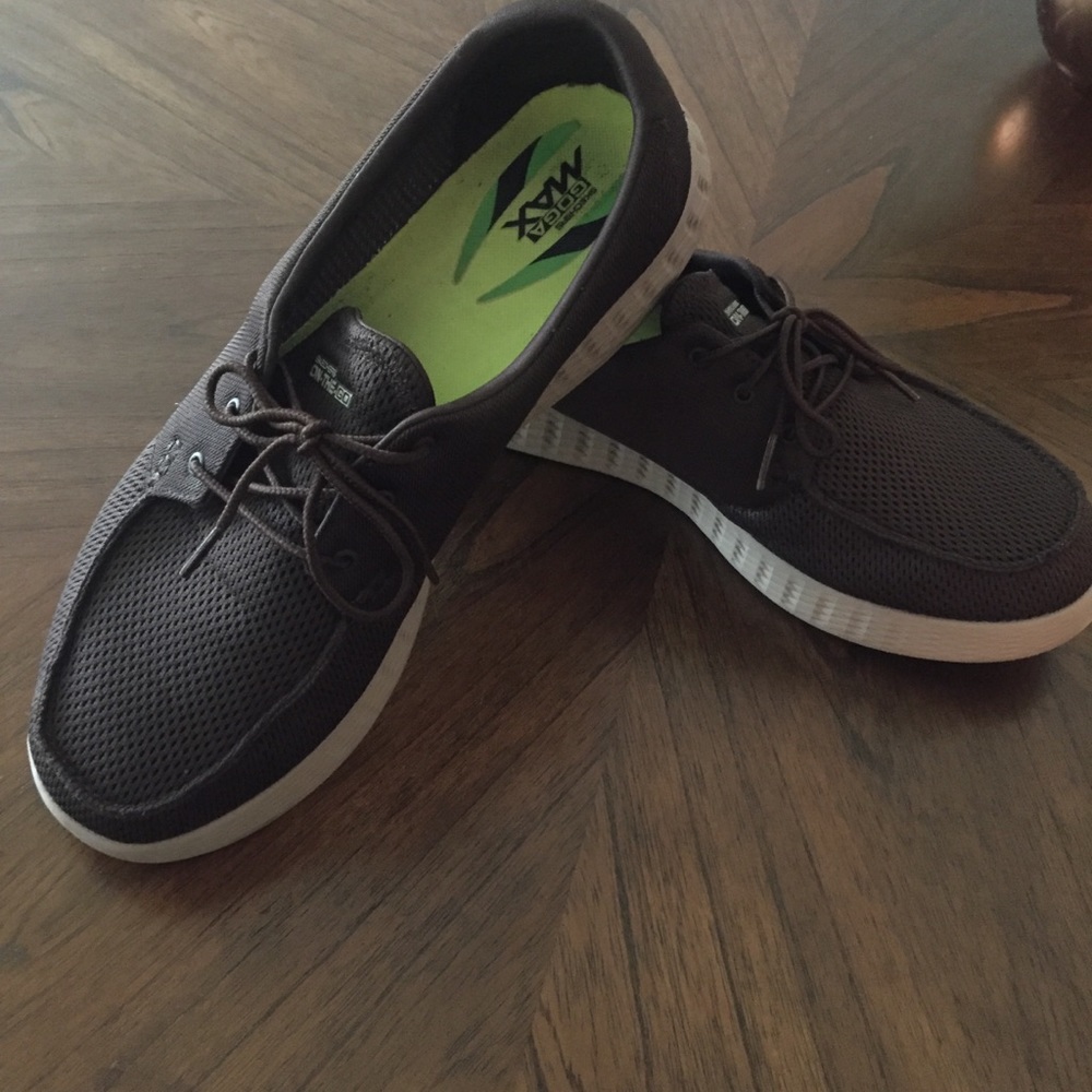 Sketchers on the Go Brown Shoe